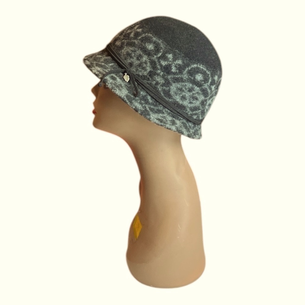 Acorn 100% Felted Wool Black & Grey Hat OS